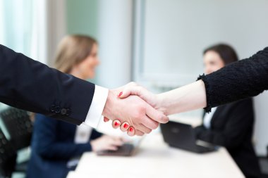 iş anlaşması ve iş ofis
