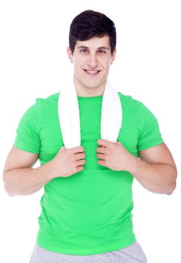 whit üzerinde izole bir havlu tutan atletik bir adam portresi