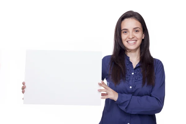 Jovem mulher mostrando tabuleta em branco — Fotografia de Stock