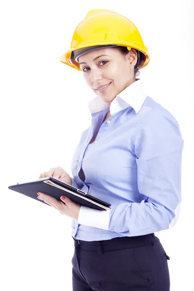 用一台平板电脑，孤立的白色衬底上的女工程师 — 图库照片