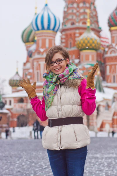 Happy woman on Red Square — Stock Photo, Image