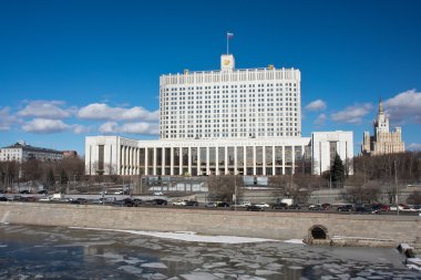 Rus hükümeti evi