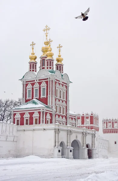 Vinter i Moskva. Novodevitjiklostret — Stockfoto