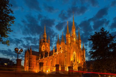 Katedral Rusya'nın en büyük Katolik kilisesidir