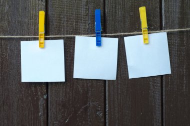 giyim holding sayfaları toplu iğne.