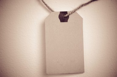 arka planda izole kahverengi boş etiket