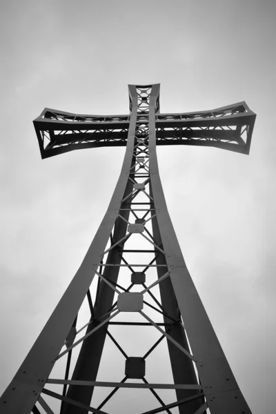 Металлический крест — стоковое фото