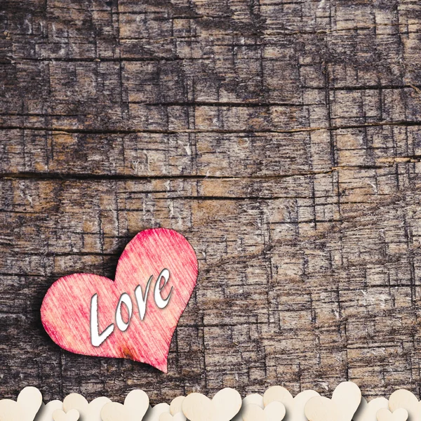 Inima pe un fundal din lemn — Fotografie, imagine de stoc