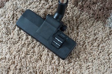 toparlamak için elektrikli süpürge