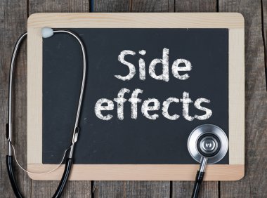 Blackboard kelime yan efektler ve stetoskop ile