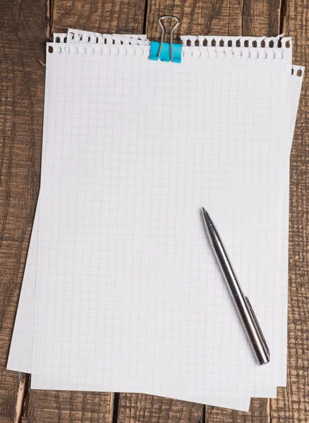 Empty or blank paper with pen — Stock Photo, Image