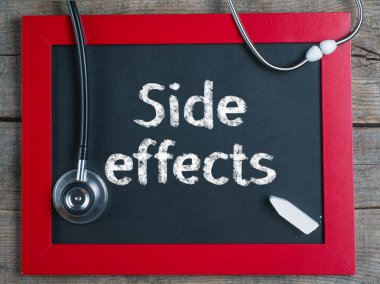 Blackboard kelime yan efektler ve stetoskop ile