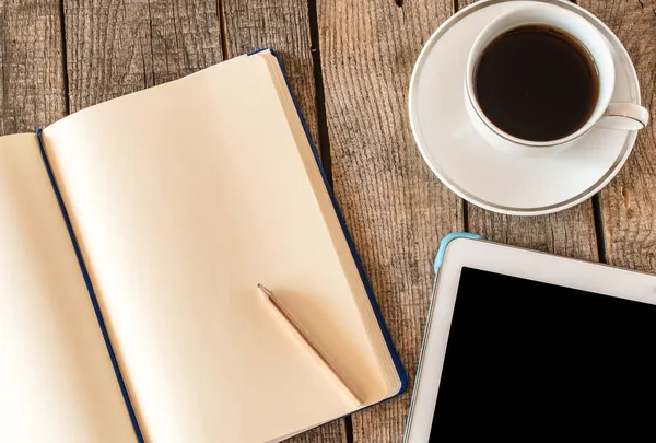 Digital tablet, notebook and coffee cup — Stock Photo, Image