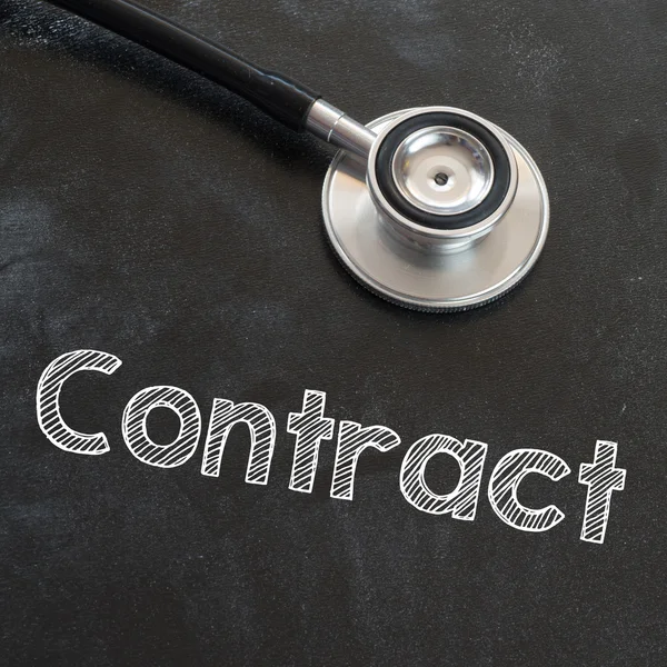 Stethoscope and Contract, — Stock Photo, Image