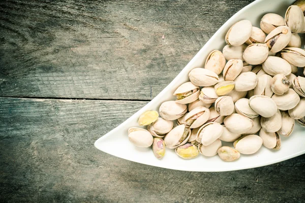 Pistachios in a bowl — Stock Photo, Image