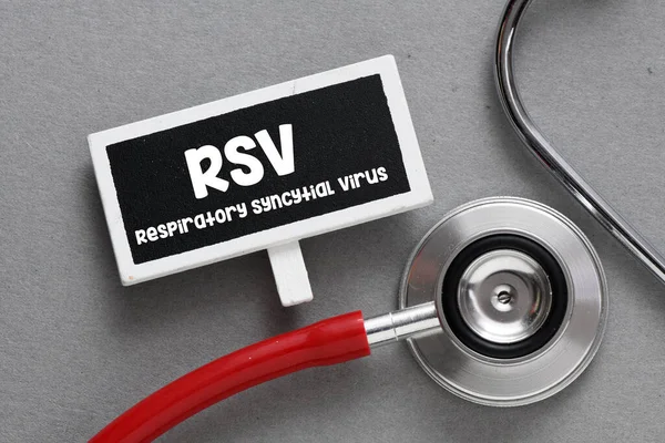Rsv Віруси Чорній Крейдяній Дошці Поруч Стетоскопом — стокове фото