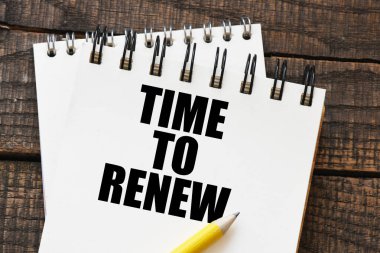 Ofis defterine yazılmış kelimeleri yenileme zamanı..