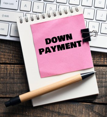 KÜÇÜK BİR kağıt parçasında KONUŞ ÖDÜLERİ.