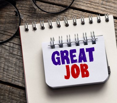 Küçük bir ofis defterindeki harika iş kelimeleri..