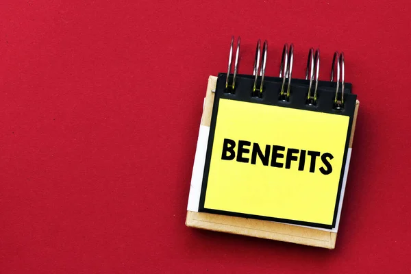 Ofis Defterindeki Benefits Sözcüğü — Stok fotoğraf