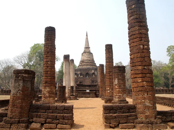 Parque histórico de Sri Satchanalai, norte de Tailandia . — Foto de Stock