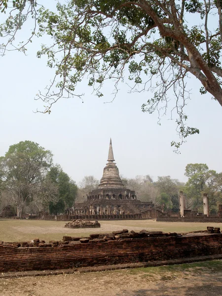 Sri satchanalai historischer park, nördlich von thailand. — Stockfoto
