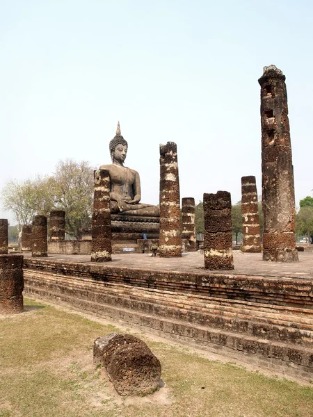 Parque histórico de Sukhothai, a cidade velha de Tailândia — Fotografia de Stock