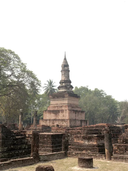 Sukhothai történeti park, a régi város Thaiföld — Stock Fotó