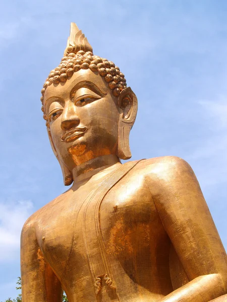 Buddha Utthayan and Phra Mongkhon Ming Mueang , Amphoe Mueang Amnat Charoen , thailand — Stock Photo, Image