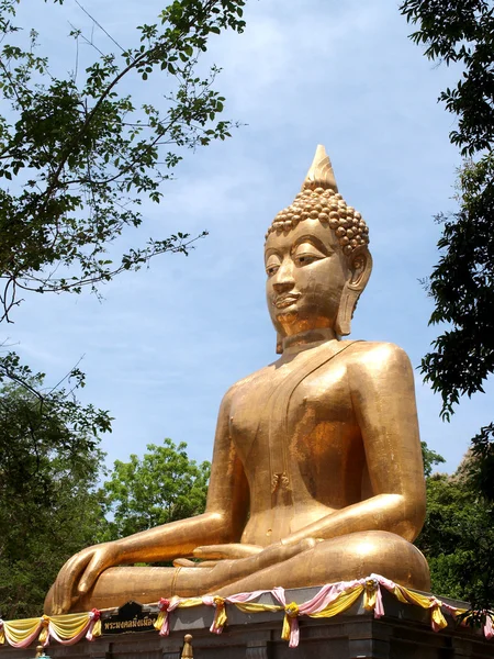 Βούδα utthayan και phra mongkhon Μινγκ mueang, amphoe mueang amnat charoen, Ταϊλάνδη — Φωτογραφία Αρχείου