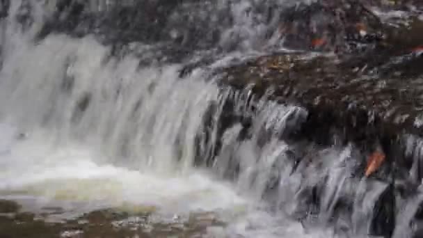 Cascade à Ubonratchathani Thaïlande 