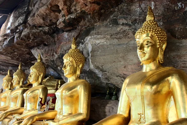 Wat tham kuha sawan, Ubon ratchathani, Tailândia — Fotografia de Stock