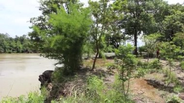 Tad sesi şelale ubon ratchathani Tayland