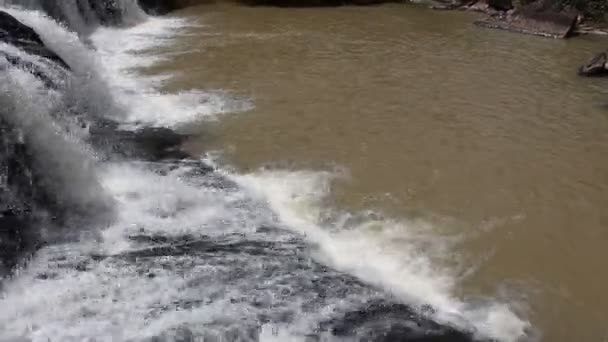 Waterfall at Ubonratchathani Thailand — Stock Video