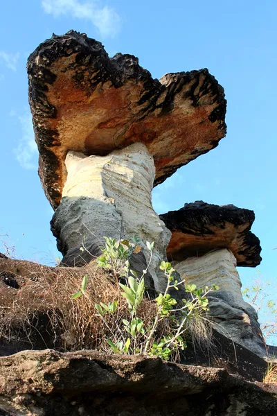 Stein Natur Säule bei patam, sao chaliang thailand, ubonratchathani — Stockfoto