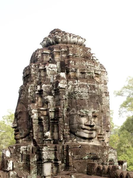Khmer arkitektur bayon templet, angkor thom — Stockfoto