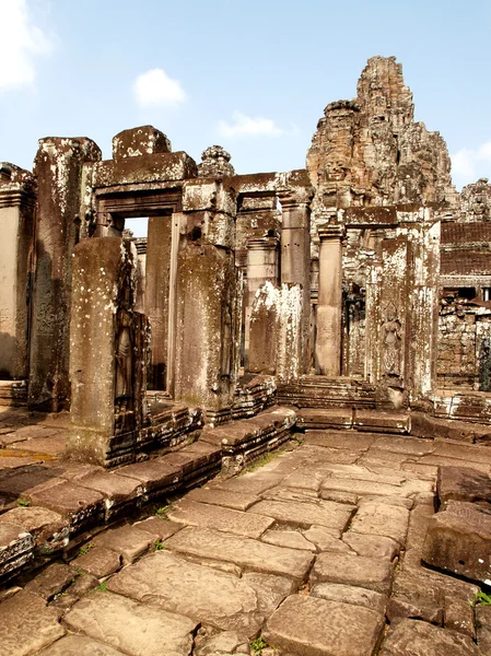 Khmer arkitektur bayon temple — Stockfoto