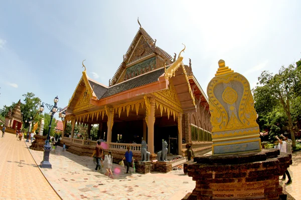 Solo per uso editoriale - THAILANDIA - GIUGNO 28: Modello Phra Buddha in W — Foto Stock