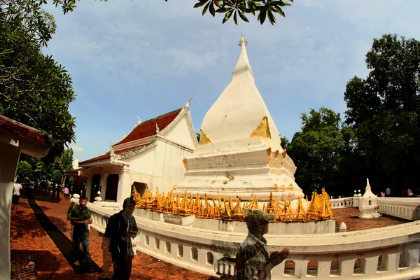Editoryal kullanmak sadece - loei, thailand - Haziran 28: Antik pagodadan — Stok fotoğraf