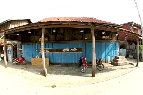 Szerkesztői használatra - chiang khan, loei - június 28: chiang khan egy — Stock Fotó