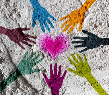 renkli siluet çimento duvar dokusu arka plan desi üzerinde eller
