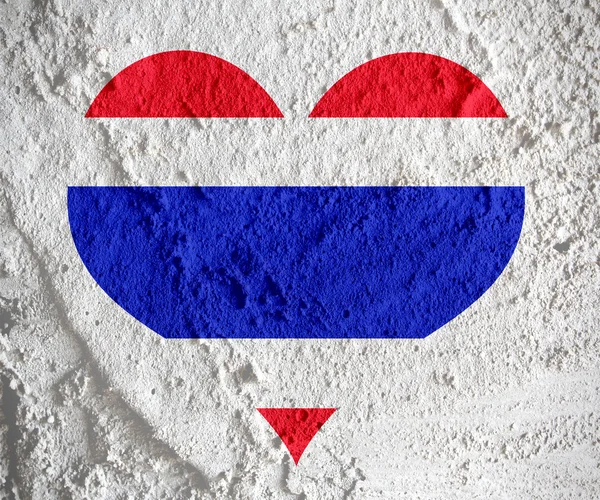 Love Thaïlande drapeau signe coeur symbole sur ciment mur texture bac — Photo