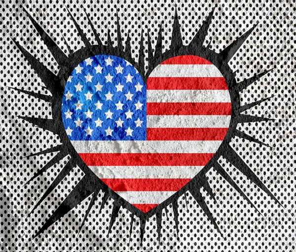 Liebe usa amerikanische flagge zeichen herz symbol auf zementwand textur — Stockfoto