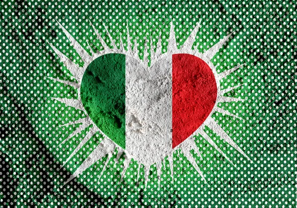 Láska Itálie vlajky srdce znaménko na cement zdi textury backgro — Stock fotografie