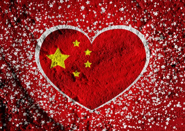 Amore Cina bandiera segno cuore simbolo sulla parete texture sfondo des — Foto Stock