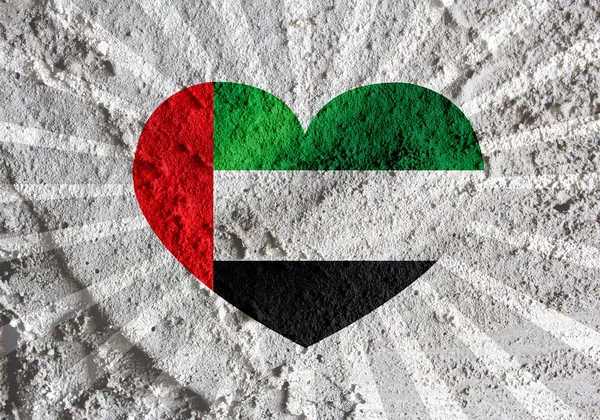 Liefde Verenigde Arabische Emiraten vlag teken hartsymbool op cement wal — Stockfoto