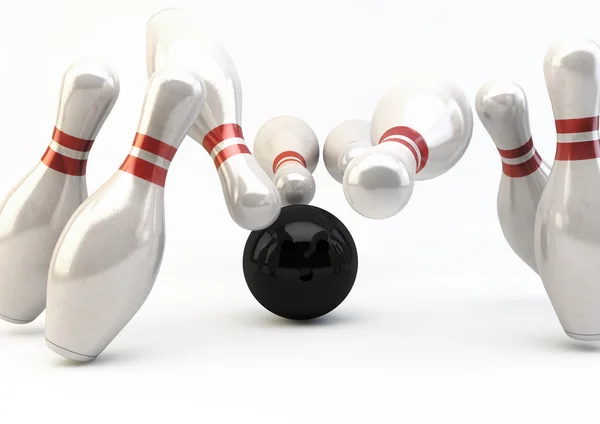 Resimde 2 strike bowling pin ve top- — Stok fotoğraf