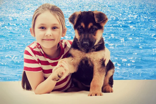 Child and puppy — Stock Photo, Image