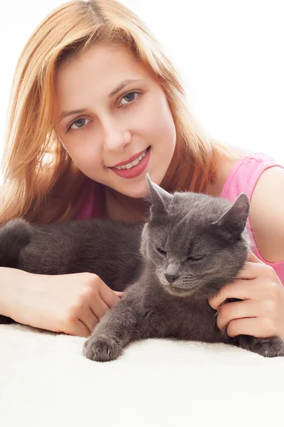 Ragazza con gatto — Foto Stock