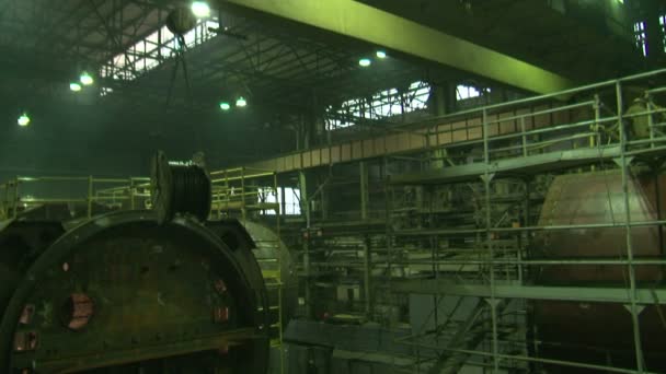 Endüstriyel bir tesisi üzerinde kaynak — Stok video